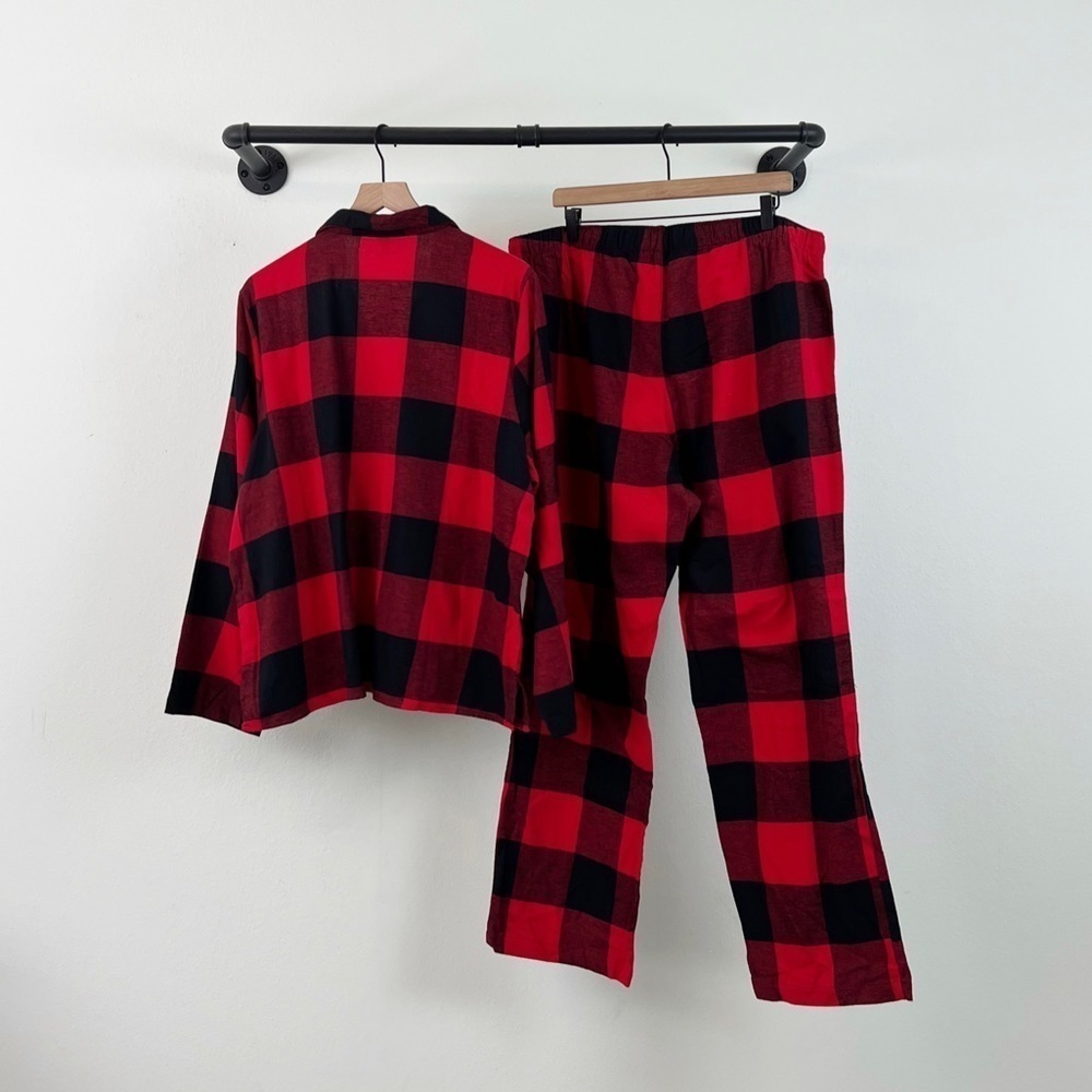 Old Navy Red and Black Buffalo Plaid Pajama Set - Picture 5 of 6